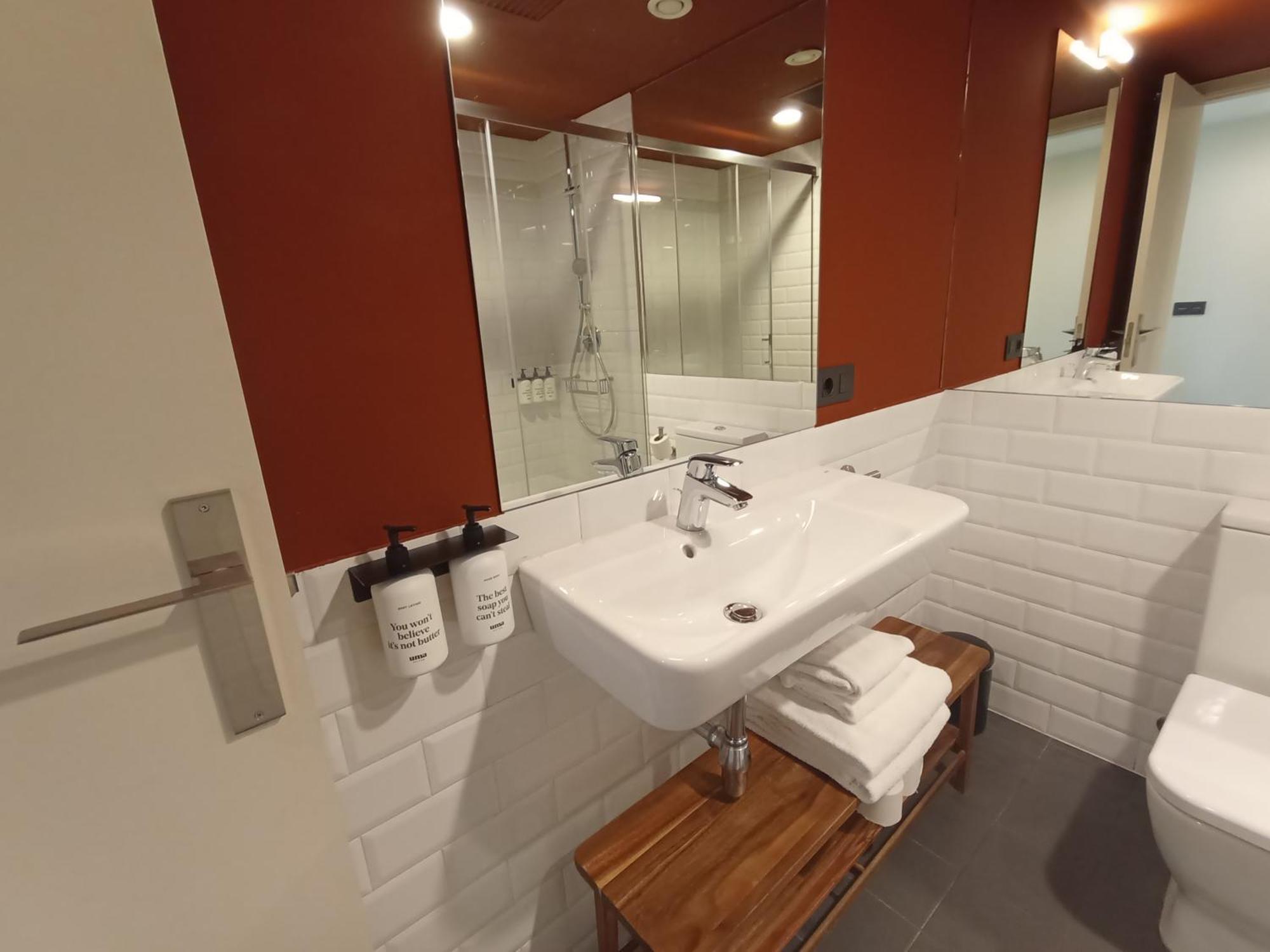 Uma Suites Parada Del Marques Севілья Екстер'єр фото