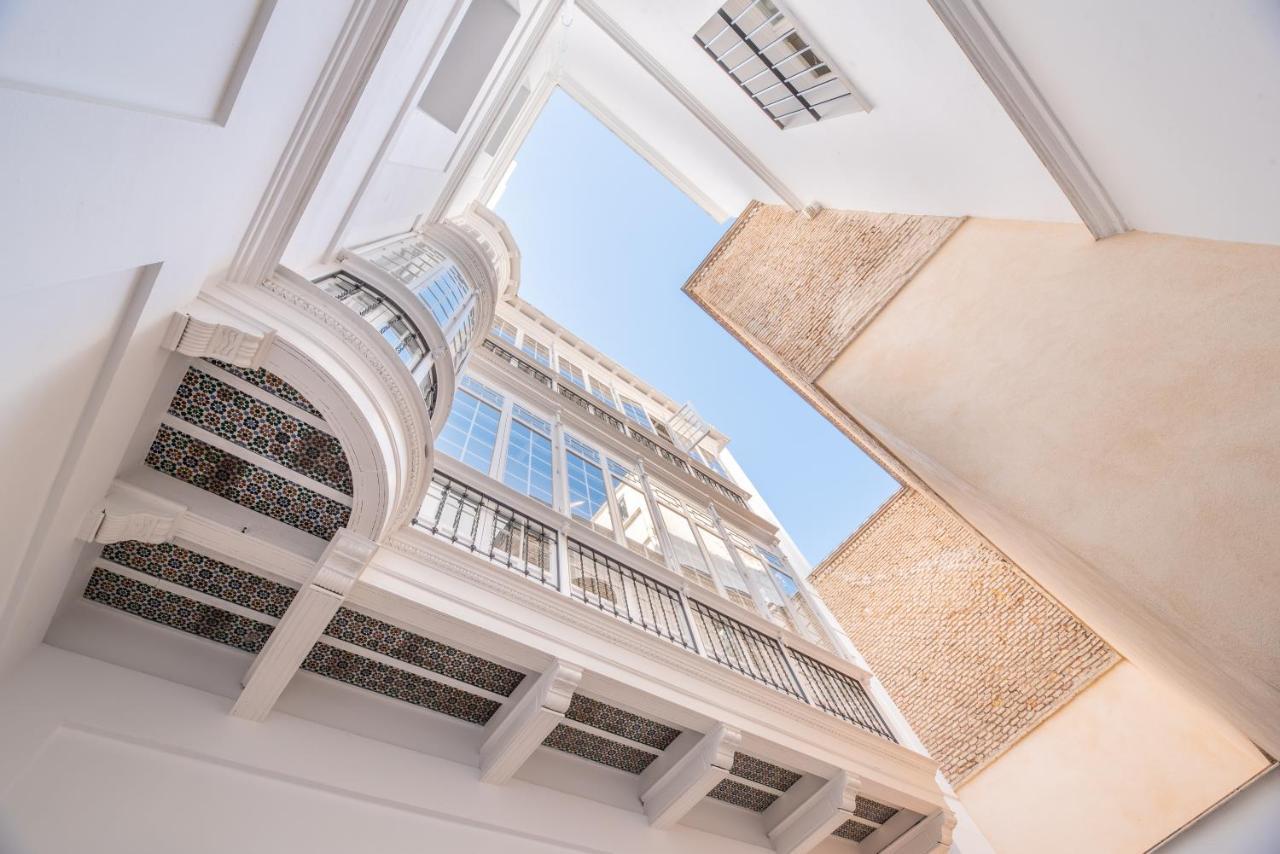 Uma Suites Parada Del Marques Севілья Екстер'єр фото